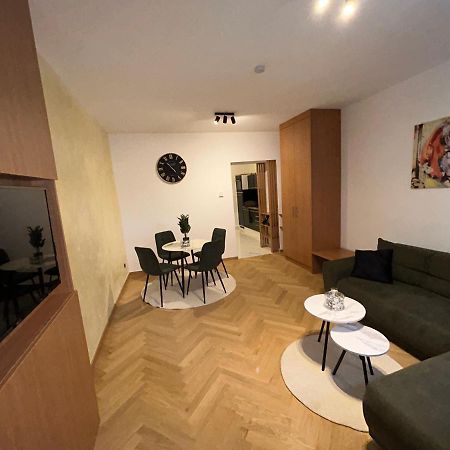 Deluxe Apartment Favoriten Wien Ngoại thất bức ảnh